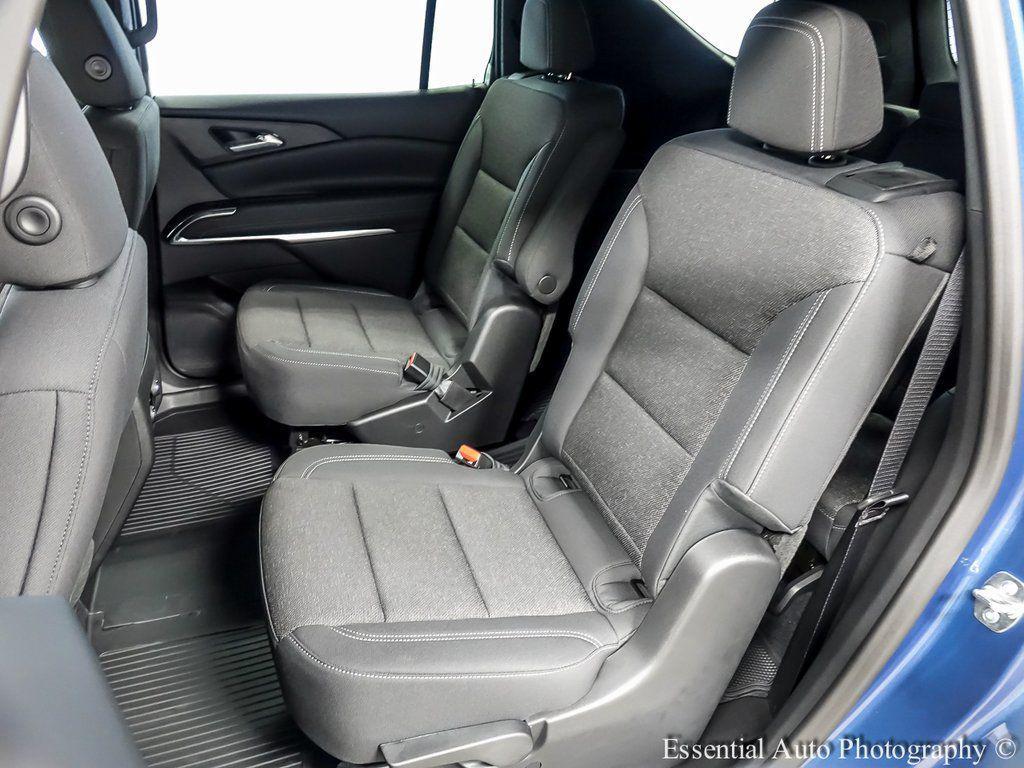 new 2026 Chevrolet Traverse car, priced at $38,374