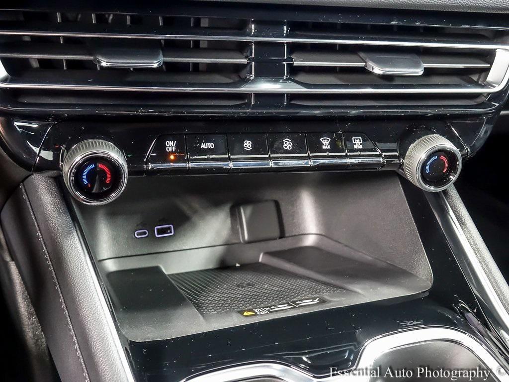 new 2026 Chevrolet Traverse car, priced at $36,637