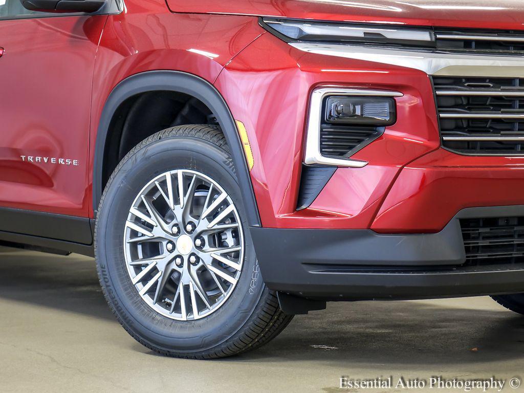 new 2026 Chevrolet Traverse car, priced at $38,990