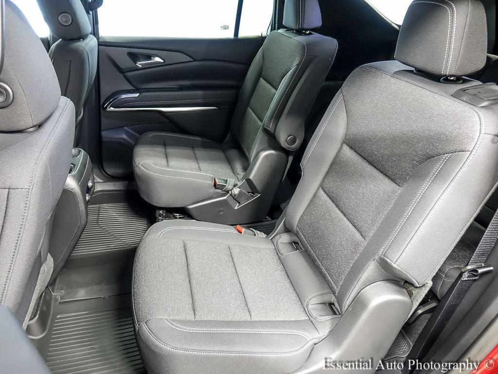 new 2026 Chevrolet Traverse car, priced at $38,990