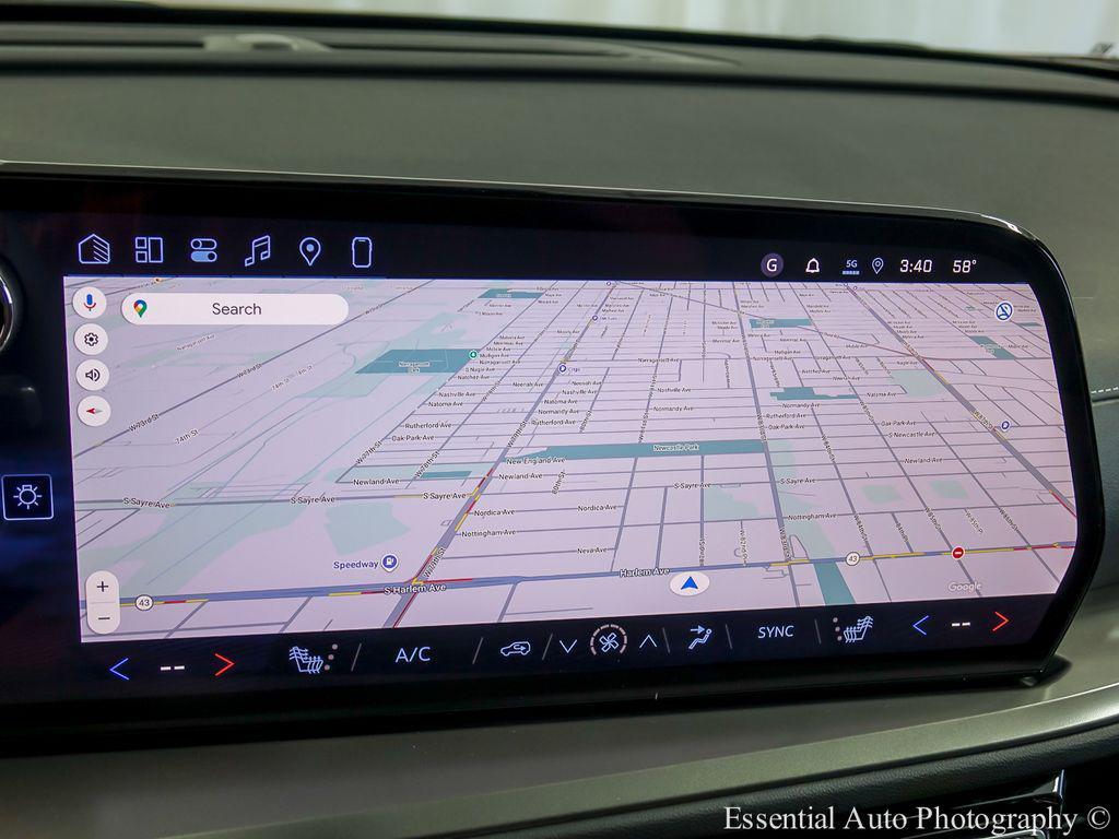 new 2026 Chevrolet Traverse car, priced at $38,990