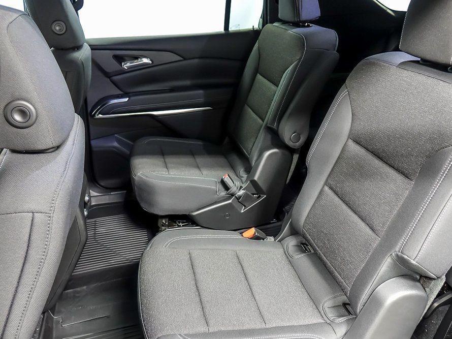 new 2026 Chevrolet Traverse car, priced at $38,629