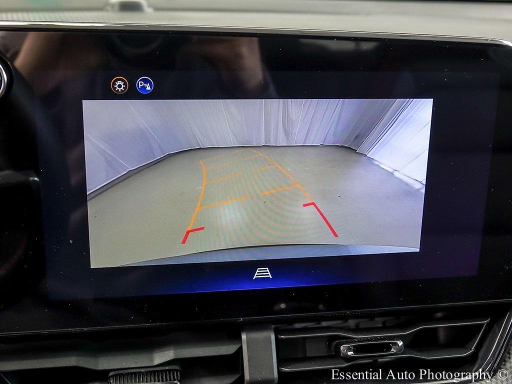 new 2026 Chevrolet Equinox car, priced at $32,472