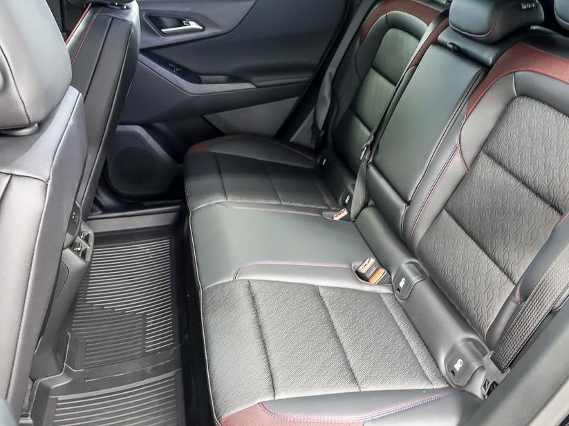 new 2026 Chevrolet Equinox car, priced at $31,524