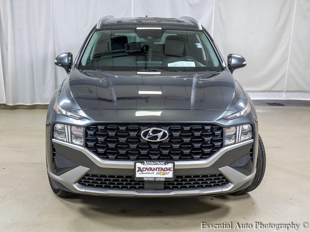 used 2023 Hyundai Santa Fe car, priced at $18,194