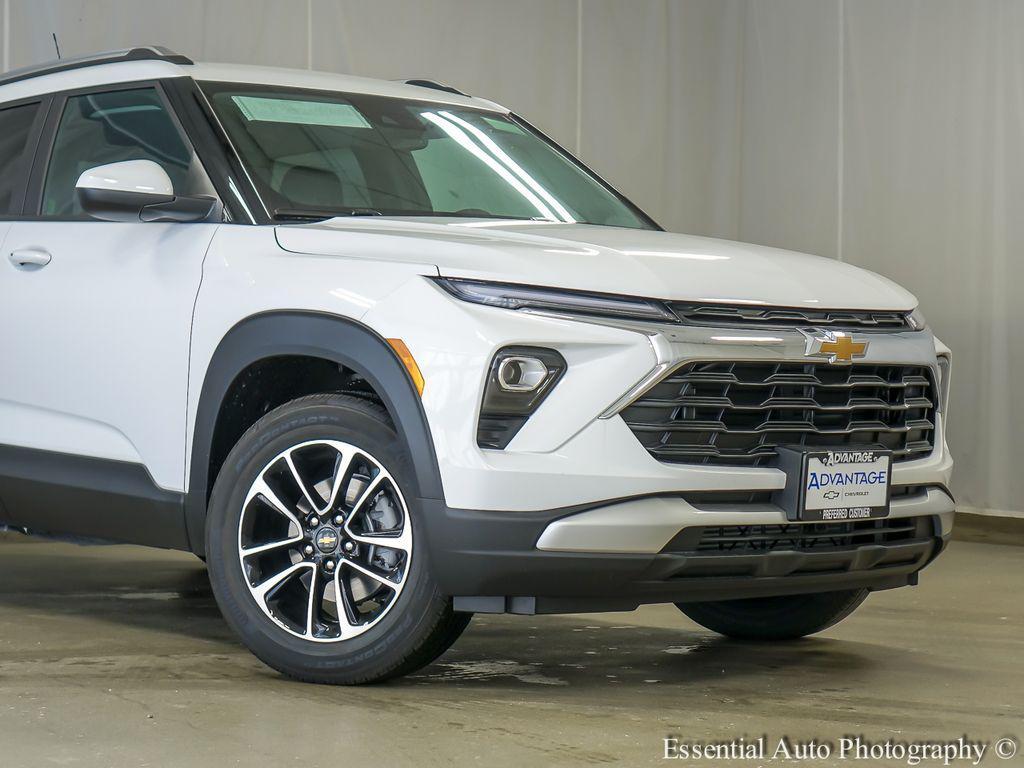 new 2026 Chevrolet TrailBlazer car, priced at $26,528