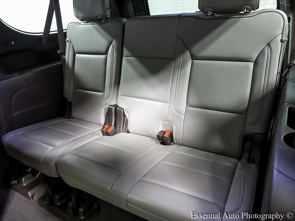 used 2021 GMC Yukon XL car, priced at $42,992