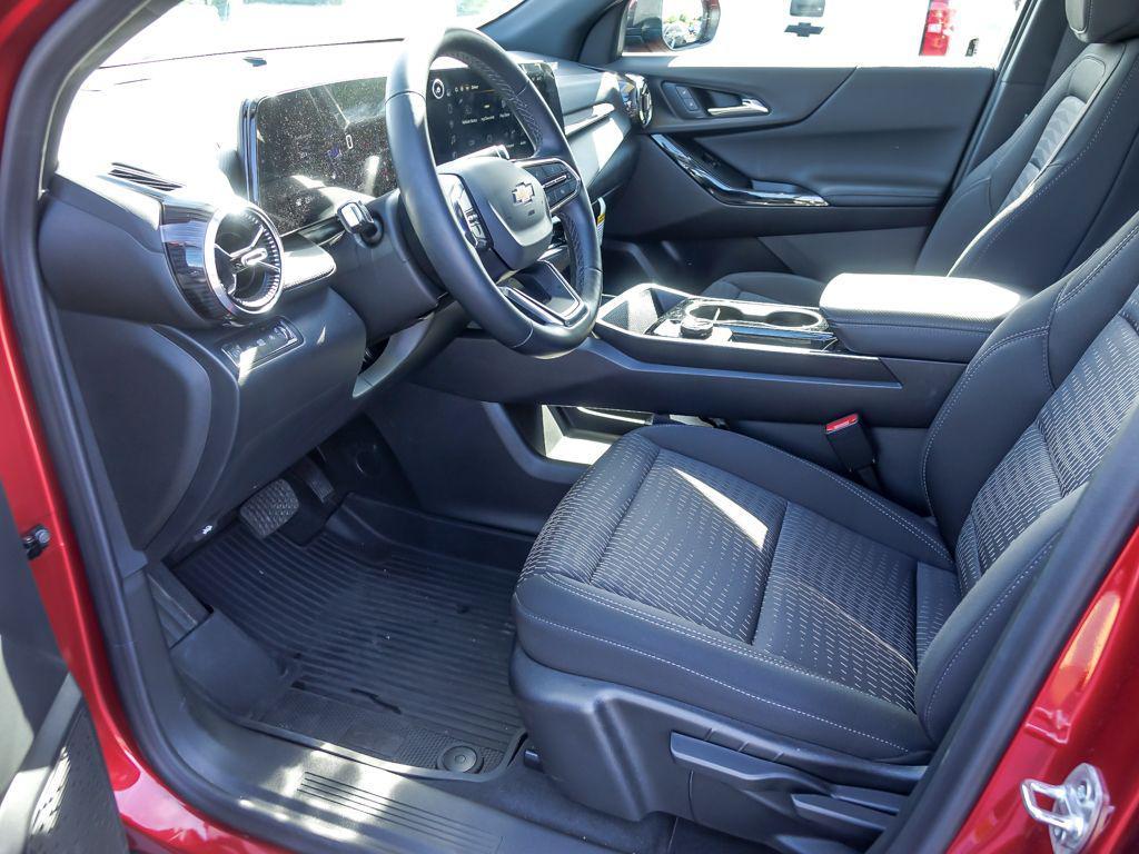 used 2026 Chevrolet Equinox car, priced at $30,391