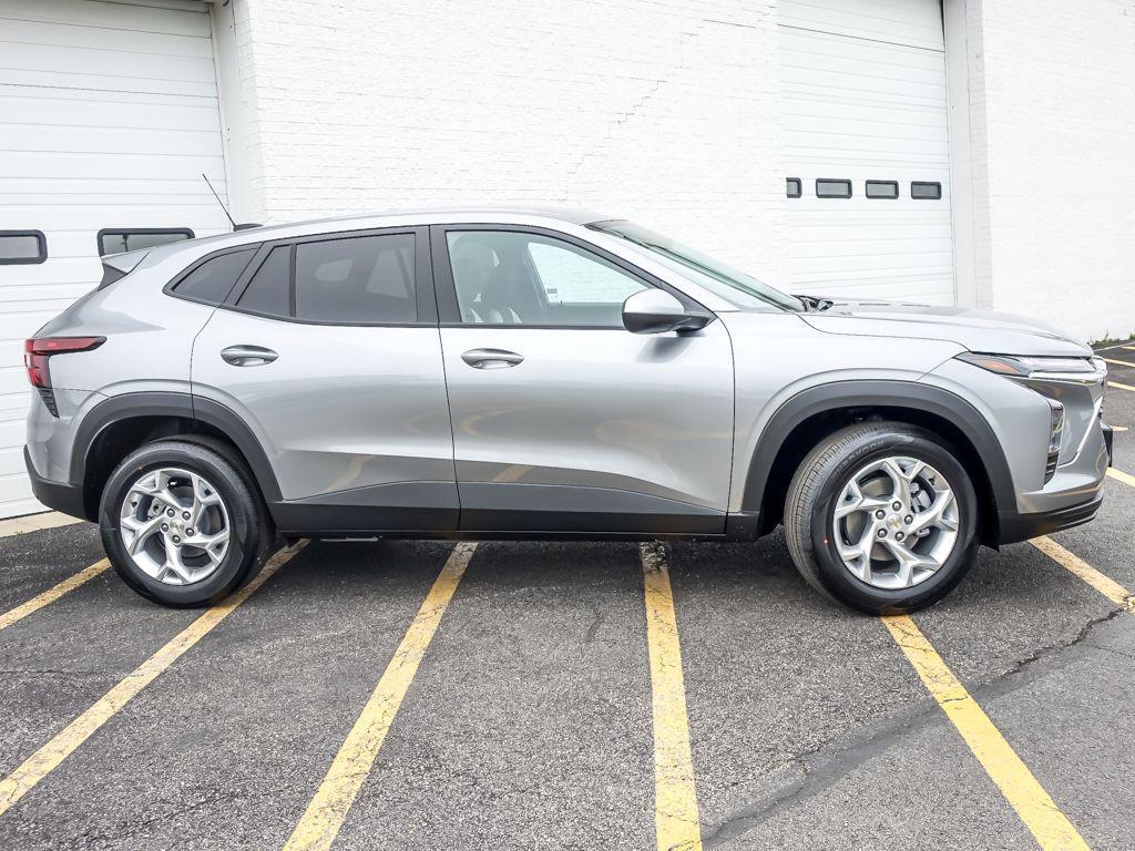 new 2026 Chevrolet Trax car, priced at $24,187