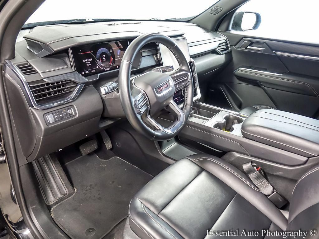 used 2024 GMC Acadia car, priced at $34,199