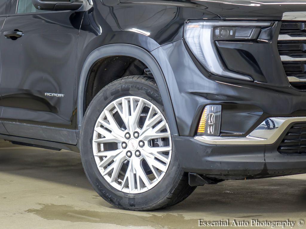 used 2024 GMC Acadia car, priced at $34,199