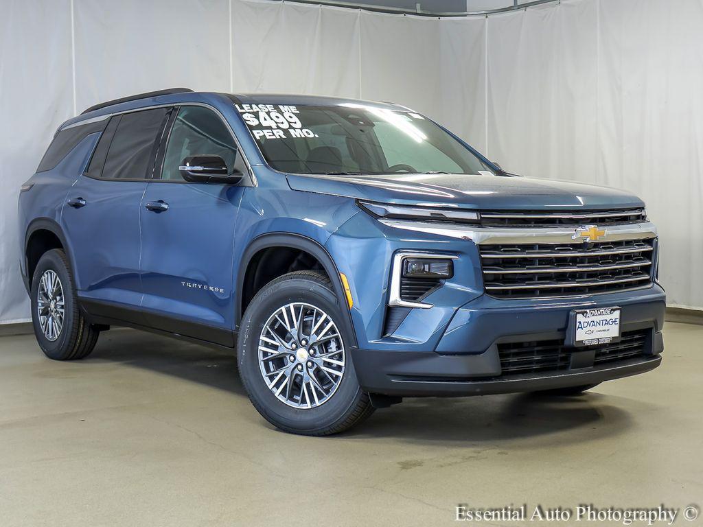 new 2026 Chevrolet Traverse car, priced at $38,629