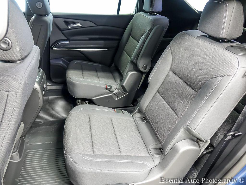 new 2026 Chevrolet Traverse car, priced at $38,629