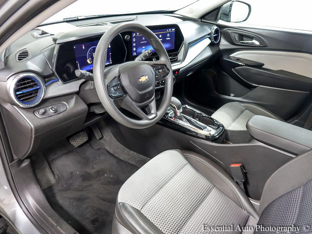 used 2025 Chevrolet Trax car, priced at $19,491