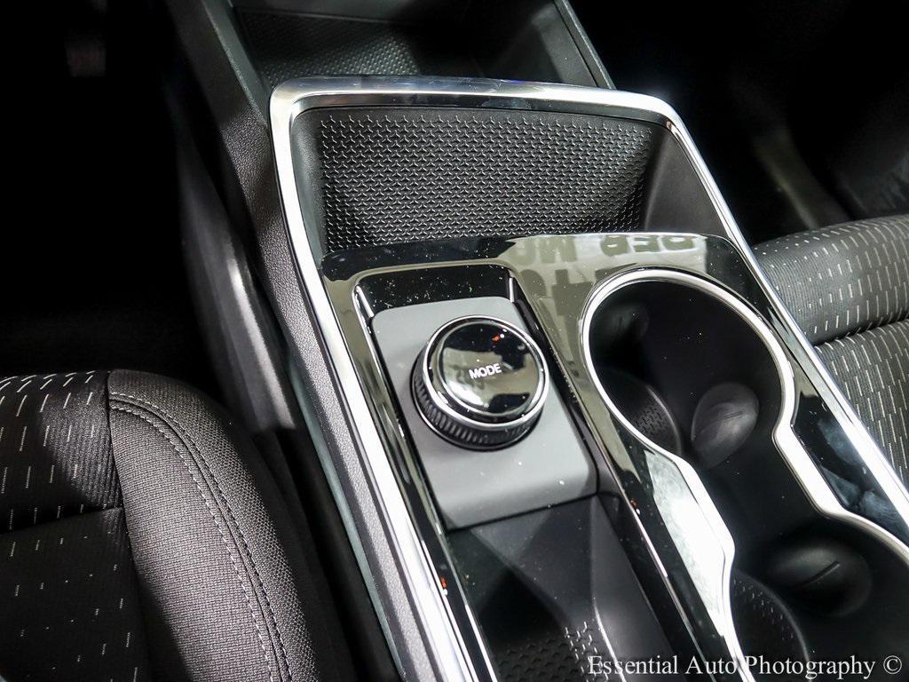 new 2026 Chevrolet Equinox car, priced at $26,835