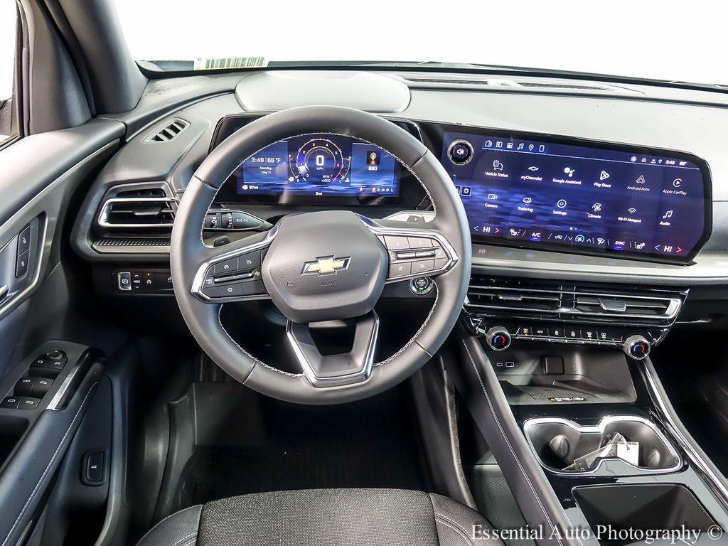 new 2026 Chevrolet Traverse car, priced at $38,629