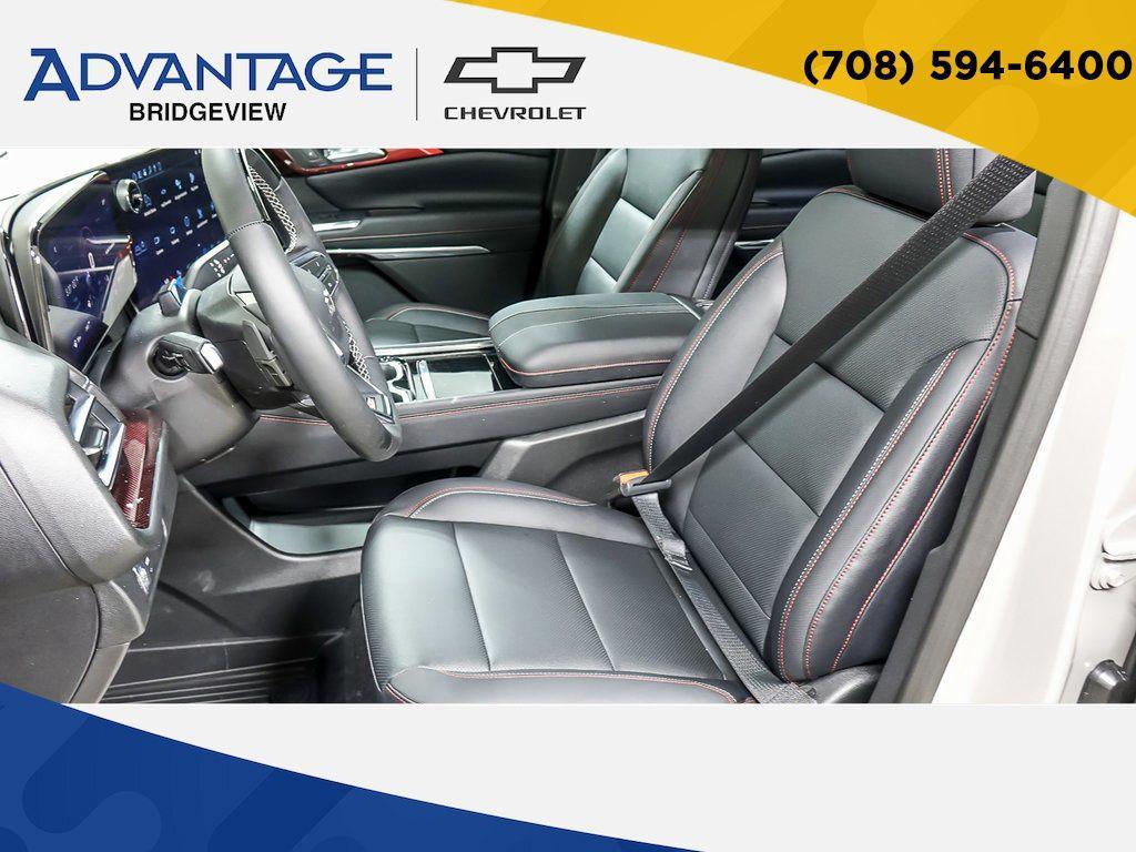 new 2026 Chevrolet Traverse car, priced at $52,213