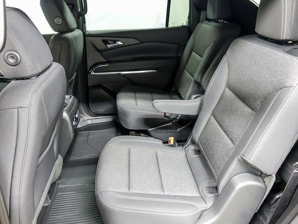 new 2026 Chevrolet Traverse car, priced at $41,038