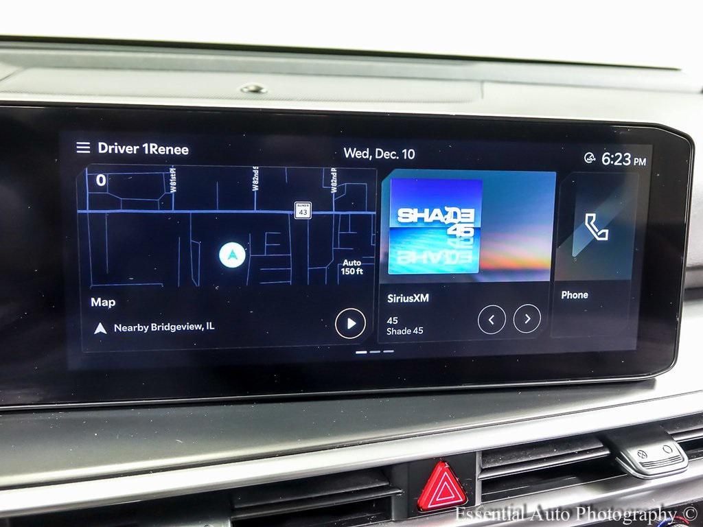 used 2024 Kia Sorento car, priced at $28,592