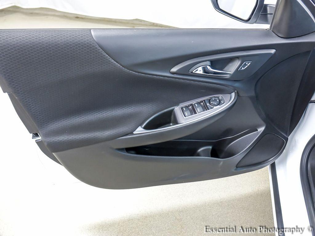 used 2024 Chevrolet Malibu car, priced at $17,991