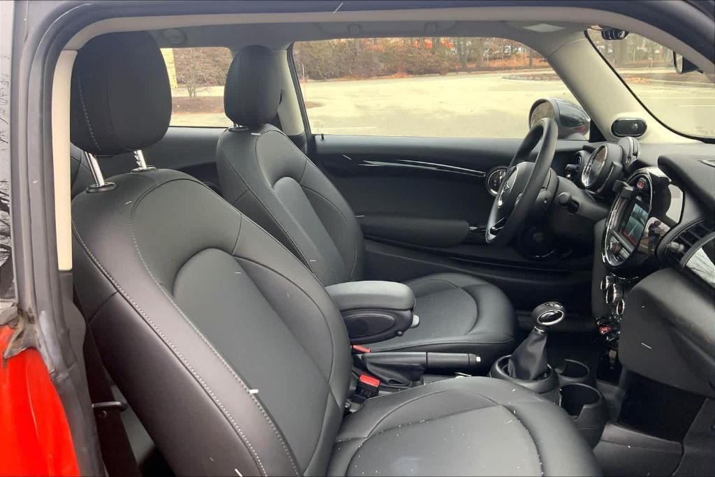 used 2019 MINI Hardtop car, priced at $18,317