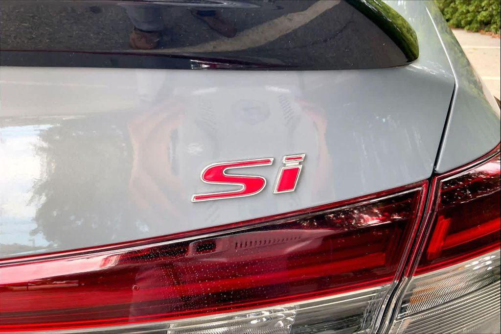 used 2025 Honda Civic Si car, priced at $30,578
