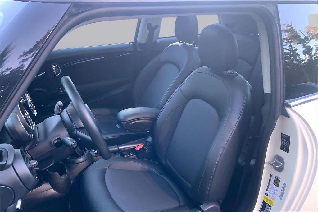used 2019 MINI Hardtop car, priced at $18,525