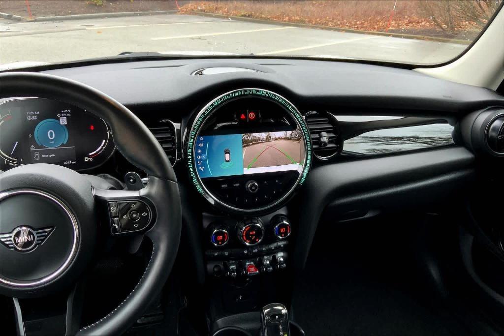 used 2024 MINI Hardtop car, priced at $26,622