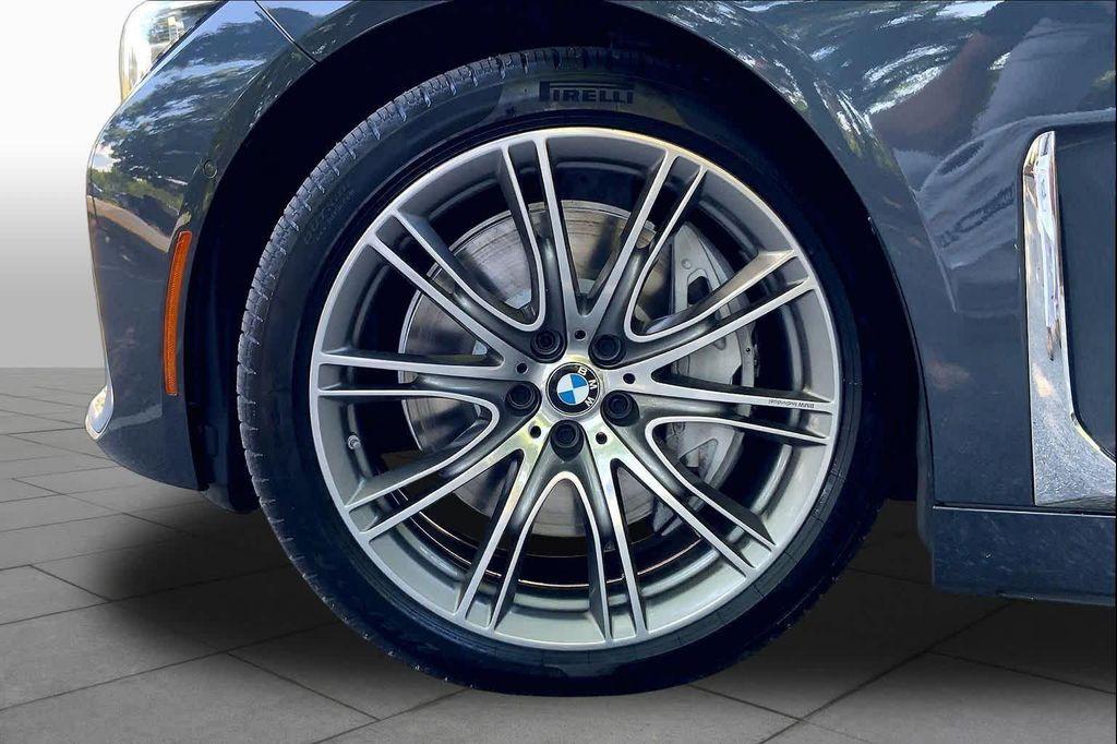 used 2020 BMW 750 car, priced at $33,280