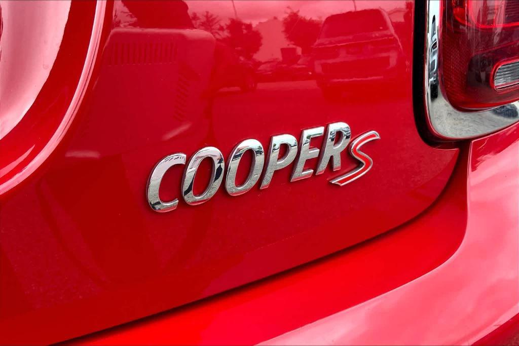 used 2020 MINI Hardtop car, priced at $20,749