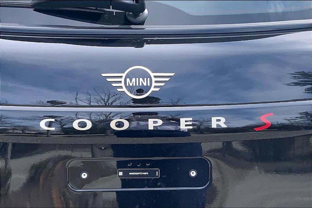 new 2026 MINI Hardtop car, priced at $38,390