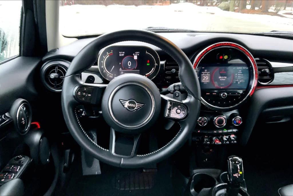 used 2022 MINI Hardtop car, priced at $23,321