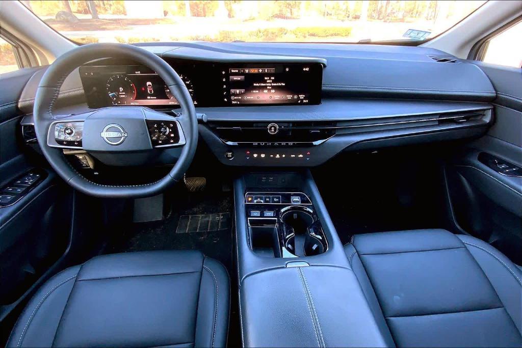 used 2025 Nissan Murano car, priced at $31,976