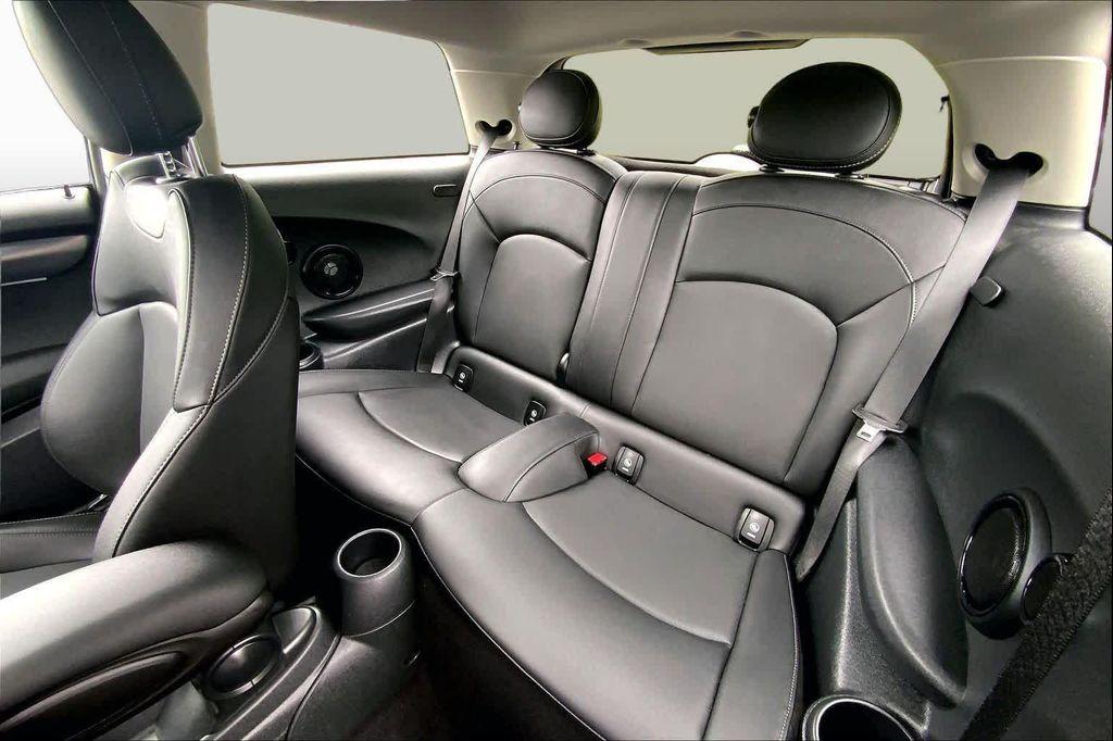 used 2024 MINI Hardtop car, priced at $24,429