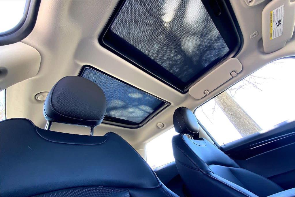 used 2024 MINI Hardtop car, priced at $26,865