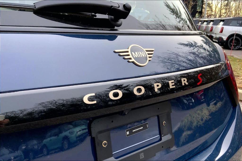 new 2026 MINI Hardtop car, priced at $39,940