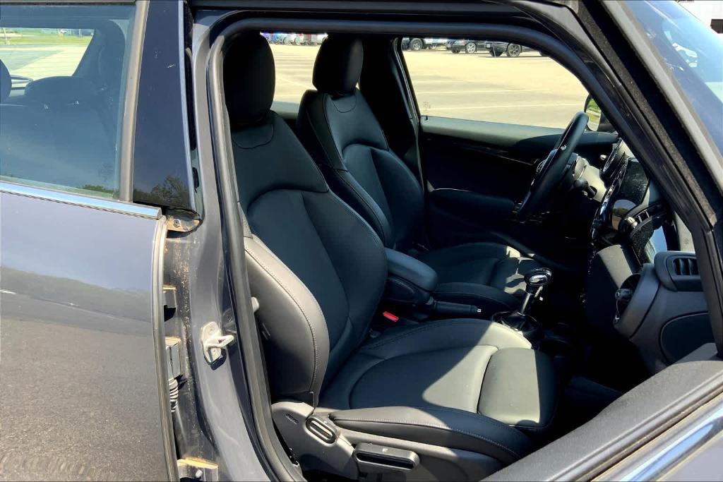 used 2019 MINI Hardtop car, priced at $13,982