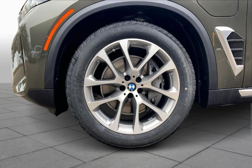 new 2026 BMW X5 PHEV car, priced at $85,525