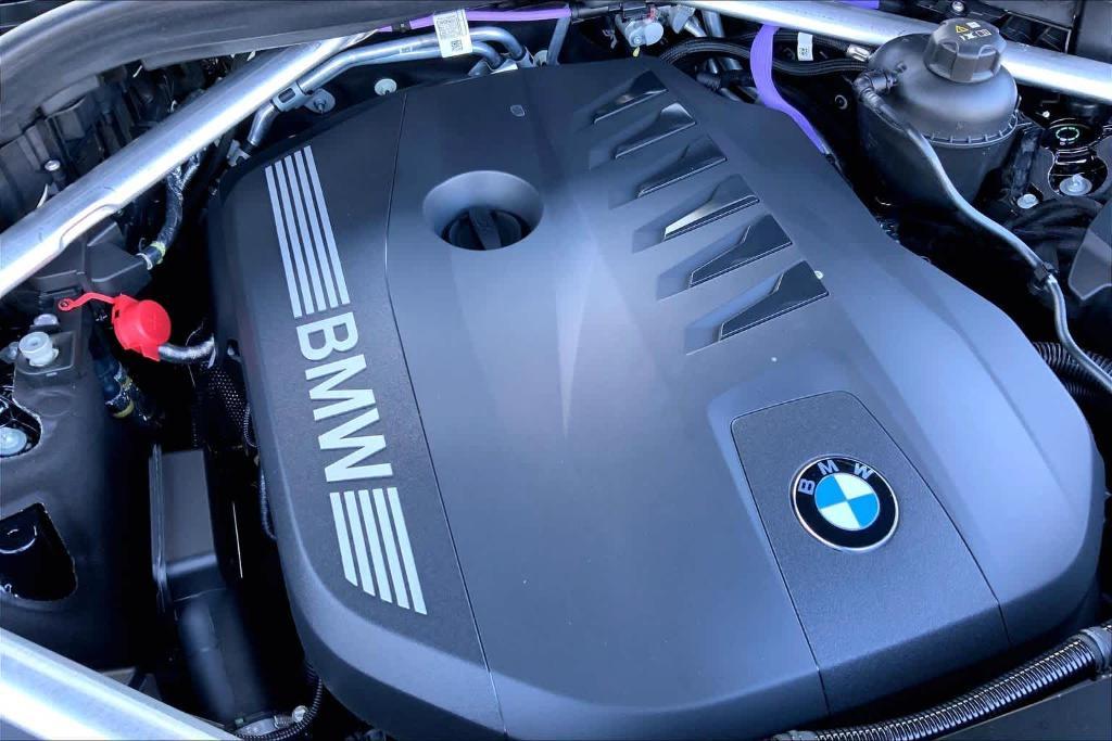 new 2026 BMW X7 car, priced at $91,705