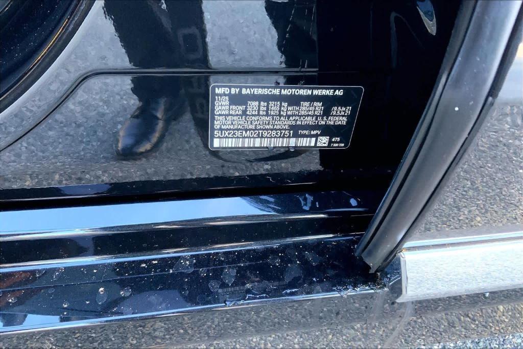 new 2026 BMW X7 car, priced at $91,705