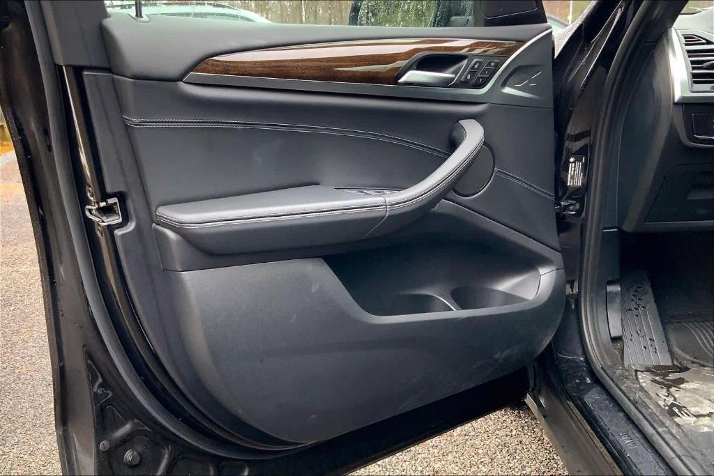 used 2023 BMW X3 car