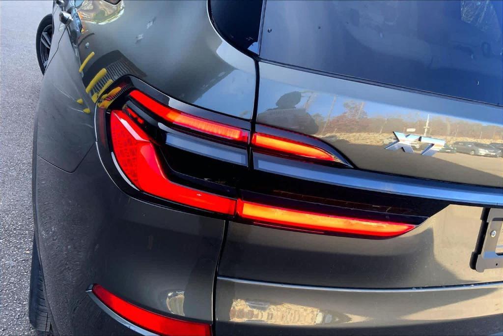 new 2026 BMW X7 car, priced at $121,575