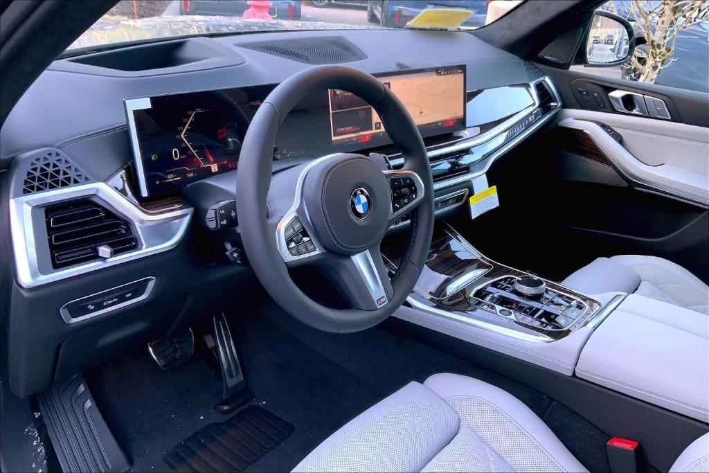 new 2026 BMW X7 car, priced at $99,975