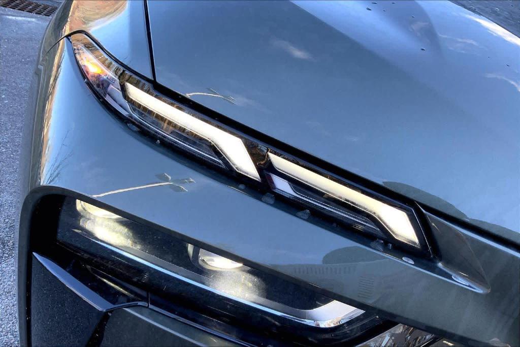 new 2026 BMW X7 car, priced at $99,975