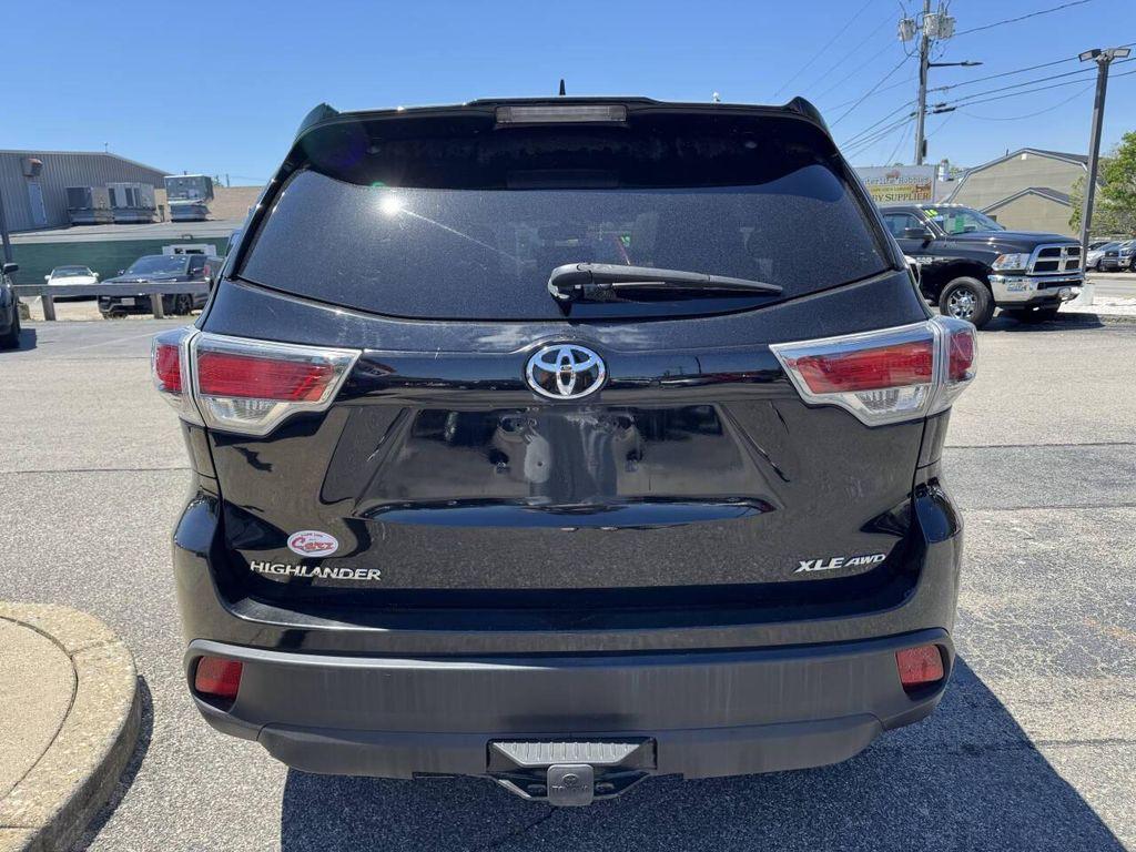 used 2015 Toyota Highlander car, priced at $14,995