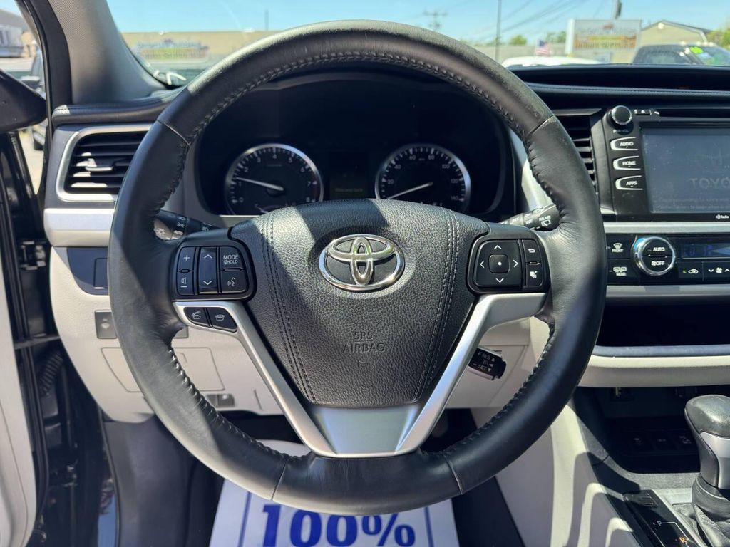 used 2015 Toyota Highlander car, priced at $14,995
