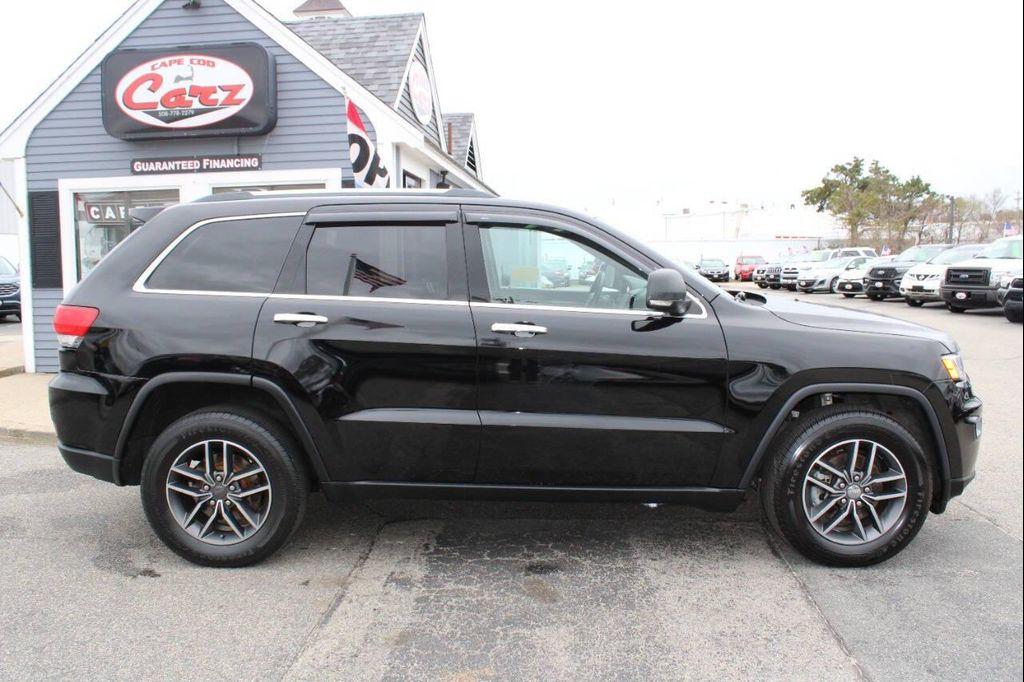 used 2019 Jeep Grand Cherokee car, priced at $17,995