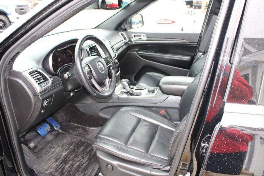 used 2019 Jeep Grand Cherokee car, priced at $17,995