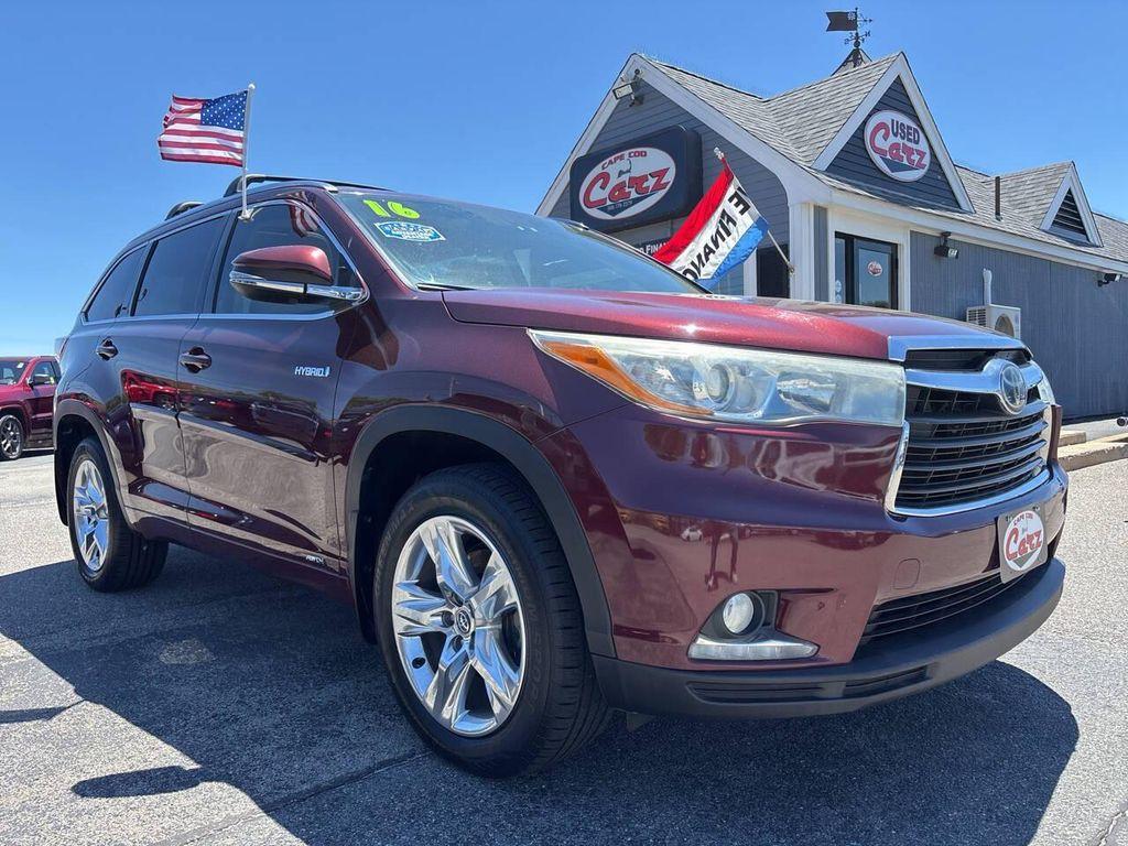 used 2016 Toyota Highlander Hybrid car, priced at $20,995