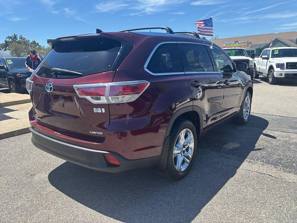 used 2016 Toyota Highlander Hybrid car, priced at $20,995